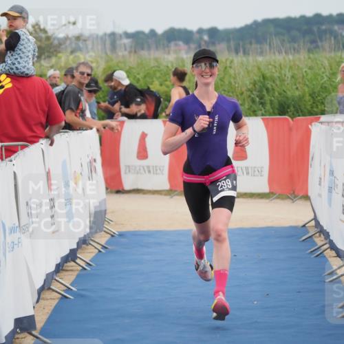 22.06.2025 - Viking Triathlon MichiJ http://msf.ph/oto/8085943 22.06.2025 14:47:01 Ziel 299 meine-sportfotos.de