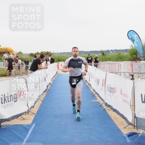 22.06.2025 - Viking Triathlon MichiJ http://msf.ph/oto/8085958 22.06.2025 16:13:43 Ziel 76 meine-sportfotos.de
