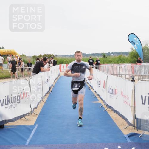 22.06.2025 - Viking Triathlon MichiJ http://msf.ph/oto/8085964 22.06.2025 16:13:43 Ziel 76 meine-sportfotos.de