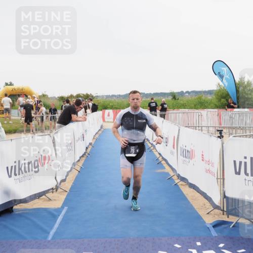 22.06.2025 - Viking Triathlon MichiJ http://msf.ph/oto/8085971 22.06.2025 16:13:43 Ziel 76 meine-sportfotos.de