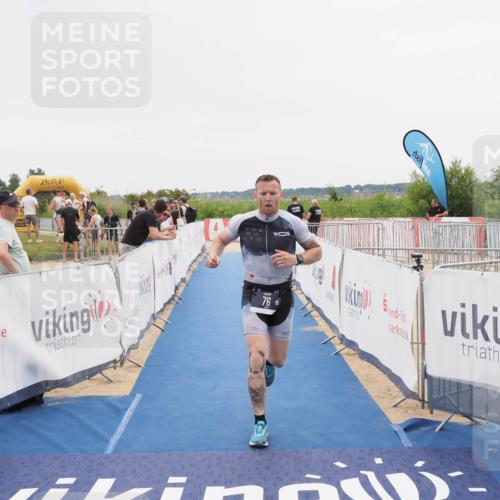 22.06.2025 - Viking Triathlon MichiJ http://msf.ph/oto/8085982 22.06.2025 16:13:43 Ziel 76 meine-sportfotos.de