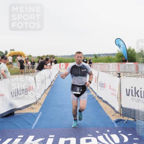 22.06.2025 - Viking Triathlon MichiJ http://msf.ph/oto/8085989 22.06.2025 16:13:43 Ziel 76 meine-sportfotos.de