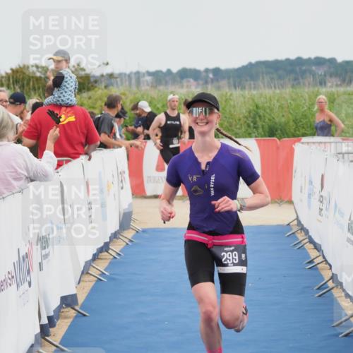 22.06.2025 - Viking Triathlon MichiJ http://msf.ph/oto/8085997 22.06.2025 14:47:02 Ziel 299 meine-sportfotos.de