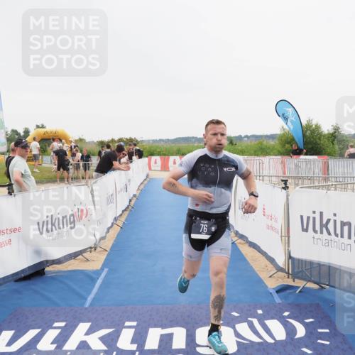 22.06.2025 - Viking Triathlon MichiJ http://msf.ph/oto/8085999 22.06.2025 16:13:44 Ziel 76 meine-sportfotos.de