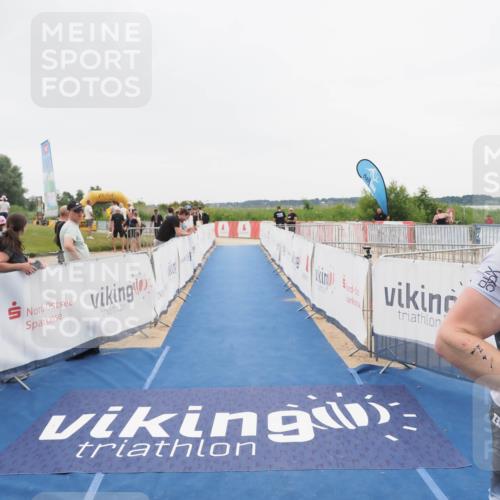 22.06.2025 - Viking Triathlon MichiJ http://msf.ph/oto/8086045 22.06.2025 16:13:44 Ziel 76 meine-sportfotos.de