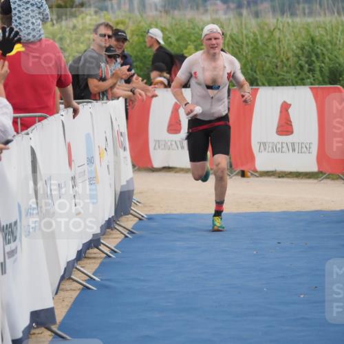 22.06.2025 - Viking Triathlon MichiJ http://msf.ph/oto/8086053 22.06.2025 14:47:36 Ziel 556 meine-sportfotos.de