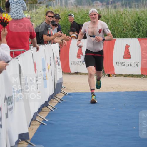 22.06.2025 - Viking Triathlon MichiJ http://msf.ph/oto/8086063 22.06.2025 14:47:37 Ziel 556 meine-sportfotos.de