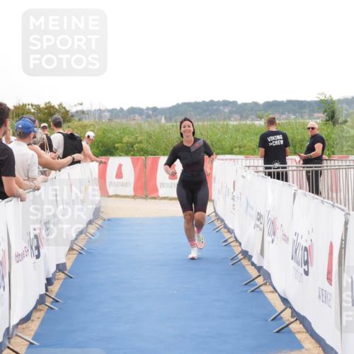 22.06.2025 - Viking Triathlon MichiJ http://msf.ph/oto/8086082 22.06.2025 16:14:51 Ziel 408 meine-sportfotos.de