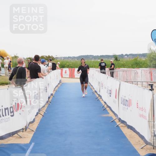 22.06.2025 - Viking Triathlon MichiJ http://msf.ph/oto/8086120 22.06.2025 16:14:52 Ziel 408 meine-sportfotos.de