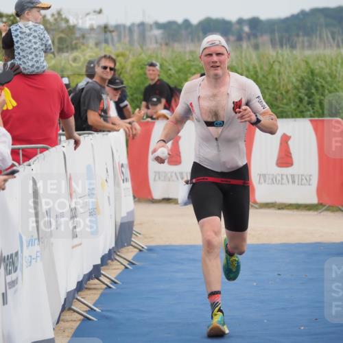 22.06.2025 - Viking Triathlon MichiJ http://msf.ph/oto/8086124 22.06.2025 14:47:38 Ziel 556 meine-sportfotos.de