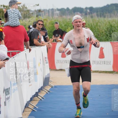 22.06.2025 - Viking Triathlon MichiJ http://msf.ph/oto/8086130 22.06.2025 14:47:38 Ziel 556 meine-sportfotos.de