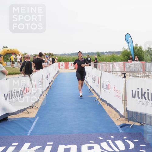 22.06.2025 - Viking Triathlon MichiJ http://msf.ph/oto/8086216 22.06.2025 16:14:54 Ziel 408 meine-sportfotos.de