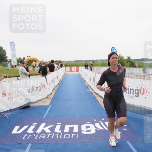 22.06.2025 - Viking Triathlon MichiJ http://msf.ph/oto/8086326 22.06.2025 16:14:56 Ziel 408 meine-sportfotos.de