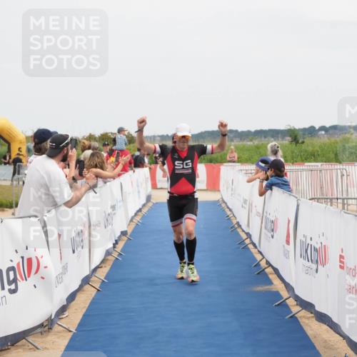 22.06.2025 - Viking Triathlon MichiJ http://msf.ph/oto/8086405 22.06.2025 14:48:03 Ziel 145, 520 meine-sportfotos.de