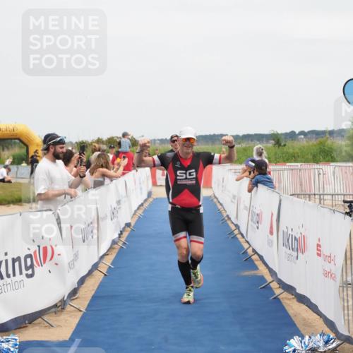 22.06.2025 - Viking Triathlon MichiJ http://msf.ph/oto/8086437 22.06.2025 14:48:04 Ziel 145, 520 meine-sportfotos.de