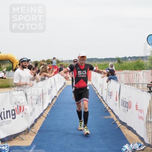 22.06.2025 - Viking Triathlon MichiJ http://msf.ph/oto/8086444 22.06.2025 14:48:04 Ziel 145, 520 meine-sportfotos.de