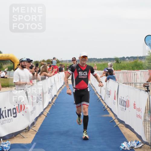 22.06.2025 - Viking Triathlon MichiJ http://msf.ph/oto/8086450 22.06.2025 14:48:04 Ziel 145, 520 meine-sportfotos.de