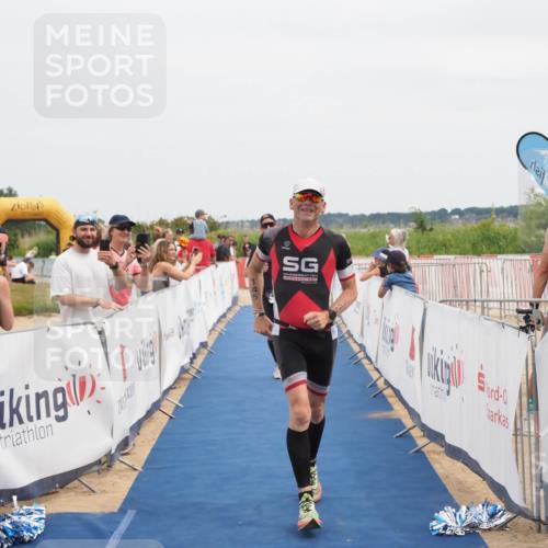 22.06.2025 - Viking Triathlon MichiJ http://msf.ph/oto/8086465 22.06.2025 14:48:04 Ziel 145, 520 meine-sportfotos.de