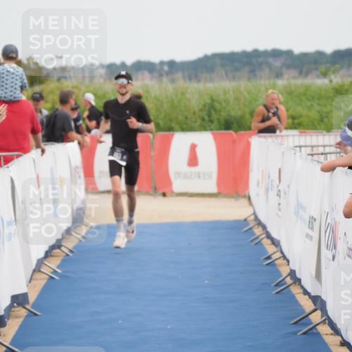 22.06.2025 - Viking Triathlon MichiJ http://msf.ph/oto/8086515 22.06.2025 14:48:30 Ziel 193 meine-sportfotos.de