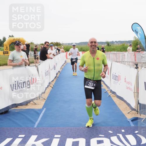 22.06.2025 - Viking Triathlon MichiJ http://msf.ph/oto/8086755 22.06.2025 16:16:52 Ziel 263, 459 meine-sportfotos.de