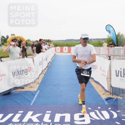 22.06.2025 - Viking Triathlon MichiJ http://msf.ph/oto/8086870 22.06.2025 16:16:55 Ziel 263, 459 meine-sportfotos.de