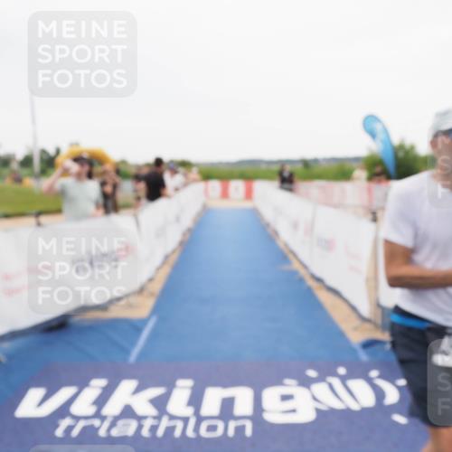 22.06.2025 - Viking Triathlon MichiJ http://msf.ph/oto/8086901 22.06.2025 16:16:55 Ziel 263, 459 meine-sportfotos.de
