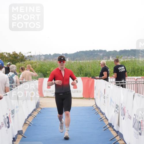 22.06.2025 - Viking Triathlon MichiJ http://msf.ph/oto/8086937 22.06.2025 16:17:09 Ziel 106 meine-sportfotos.de