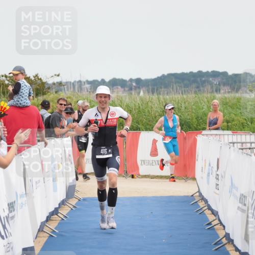 22.06.2025 - Viking Triathlon MichiJ http://msf.ph/oto/8086951 22.06.2025 14:49:05 Ziel 416 meine-sportfotos.de