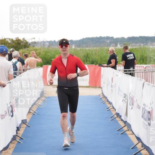 22.06.2025 - Viking Triathlon MichiJ http://msf.ph/oto/8086982 22.06.2025 16:17:10 Ziel 106 meine-sportfotos.de