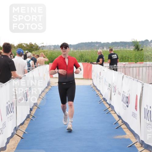 22.06.2025 - Viking Triathlon MichiJ http://msf.ph/oto/8087002 22.06.2025 16:17:11 Ziel 106 meine-sportfotos.de