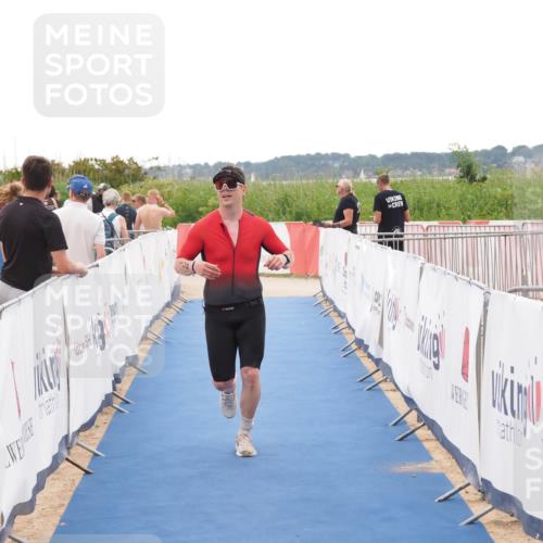 22.06.2025 - Viking Triathlon MichiJ http://msf.ph/oto/8087007 22.06.2025 16:17:11 Ziel 106 meine-sportfotos.de
