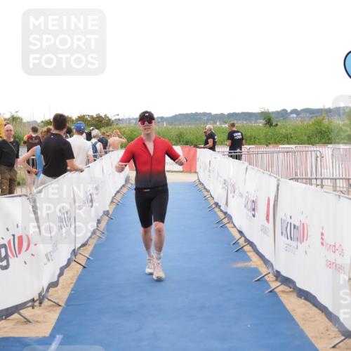 22.06.2025 - Viking Triathlon MichiJ http://msf.ph/oto/8087016 22.06.2025 16:17:11 Ziel 106 meine-sportfotos.de