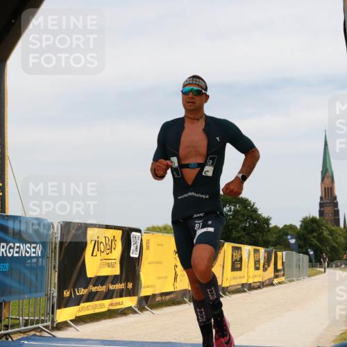 22.06.2025 - Viking Triathlon H.Heesch http://msf.ph/oto/8087681 22.06.2025 12:40:20 Laufen 81 meine-sportfotos.de