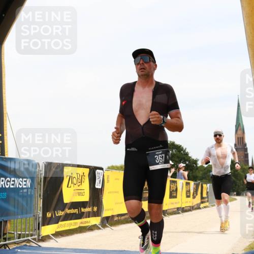 22.06.2025 - Viking Triathlon H.Heesch http://msf.ph/oto/8087765 22.06.2025 12:50:17 Laufen 11, 258, 367 meine-sportfotos.de
