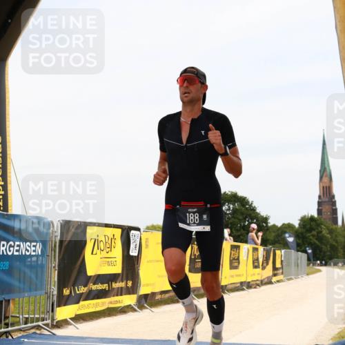 22.06.2025 - Viking Triathlon H.Heesch http://msf.ph/oto/8087788 22.06.2025 12:53:11 Laufen 188 meine-sportfotos.de