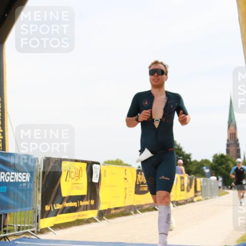 22.06.2025 - Viking Triathlon H.Heesch http://msf.ph/oto/8087802 22.06.2025 12:55:11 Laufen 152, 458 meine-sportfotos.de