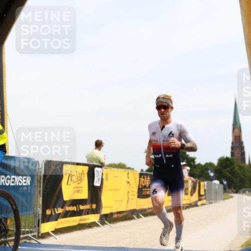 22.06.2025 - Viking Triathlon H.Heesch http://msf.ph/oto/8087817 22.06.2025 12:56:30 Laufen 4 meine-sportfotos.de