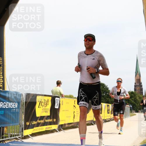 22.06.2025 - Viking Triathlon H.Heesch http://msf.ph/oto/8087892 22.06.2025 13:03:46 Laufen 30, 510 meine-sportfotos.de