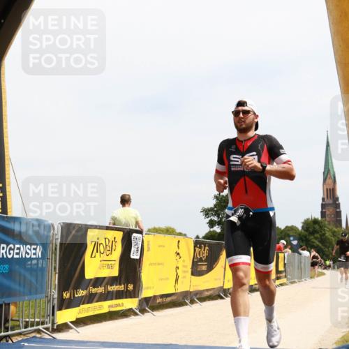 22.06.2025 - Viking Triathlon H.Heesch http://msf.ph/oto/8087901 22.06.2025 13:04:03 Laufen 214, 330 meine-sportfotos.de