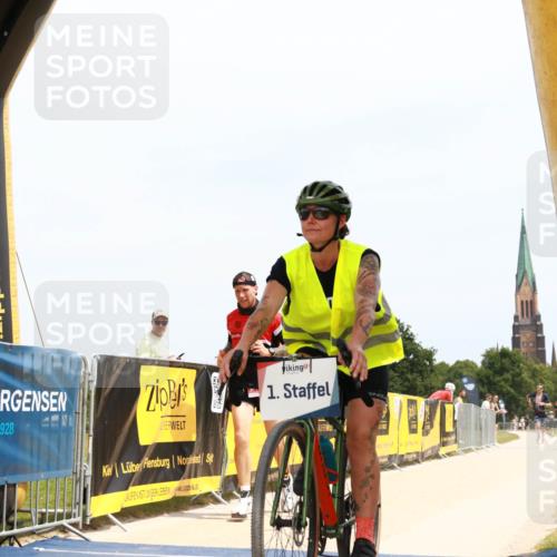 22.06.2025 - Viking Triathlon H.Heesch http://msf.ph/oto/8087919 22.06.2025 13:04:39 Laufen 435, 536, 641, 654 meine-sportfotos.de