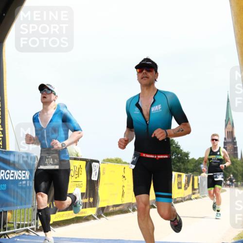 22.06.2025 - Viking Triathlon H.Heesch http://msf.ph/oto/8087943 22.06.2025 13:05:39 Laufen 316, 348, 414, 457 meine-sportfotos.de