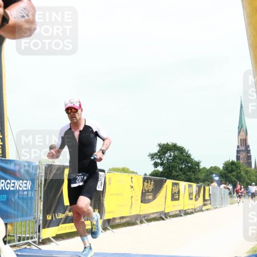 22.06.2025 - Viking Triathlon H.Heesch http://msf.ph/oto/8087962 22.06.2025 13:06:10 Laufen 187, 207, 388, 546 meine-sportfotos.de