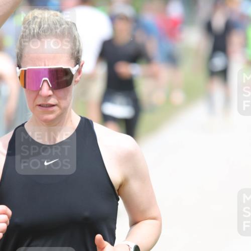 22.06.2025 - Viking Triathlon H.Heesch http://msf.ph/oto/8088055 22.06.2025 14:54:50 Laufen 26, 208, 278, 344 meine-sportfotos.de