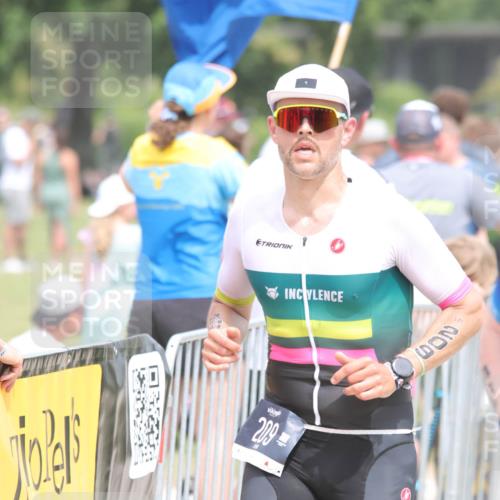 22.06.2025 - Viking Triathlon H.Heesch http://msf.ph/oto/8088107 22.06.2025 14:55:00 Laufen 209, 437 meine-sportfotos.de