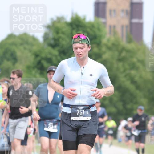 22.06.2025 - Viking Triathlon H.Heesch http://msf.ph/oto/8088143 22.06.2025 14:56:05 Laufen 167, 357 meine-sportfotos.de
