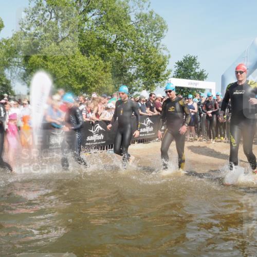 22.06.2025 - Viking Triathlon KatJ http://msf.ph/oto/8088148 22.06.2025 10:08:14 Schwimmen 37, 51, 106, 116, 133, 140, 206, 222, 225, 268, 364, 378, 403, 406, 410, 422, 466, 480, 543, 638 meine-sportfotos.de
