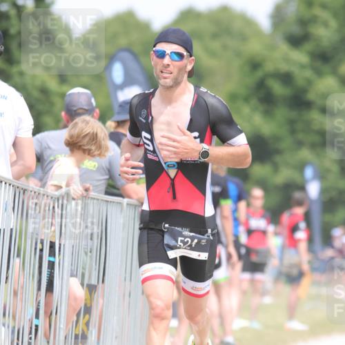 22.06.2025 - Viking Triathlon H.Heesch http://msf.ph/oto/8088167 22.06.2025 14:56:11 Laufen 173, 213, 357, 524 meine-sportfotos.de