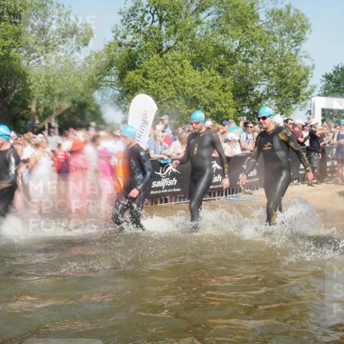 22.06.2025 - Viking Triathlon KatJ http://msf.ph/oto/8088179 22.06.2025 10:08:14 Schwimmen 37, 51, 106, 116, 133, 140, 206, 222, 225, 268, 364, 378, 403, 406, 410, 422, 466, 480, 543, 638 meine-sportfotos.de