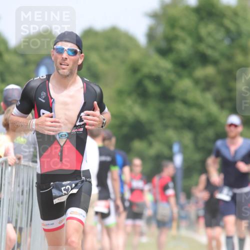 22.06.2025 - Viking Triathlon H.Heesch http://msf.ph/oto/8088183 22.06.2025 14:56:12 Laufen 173, 213, 357, 524 meine-sportfotos.de