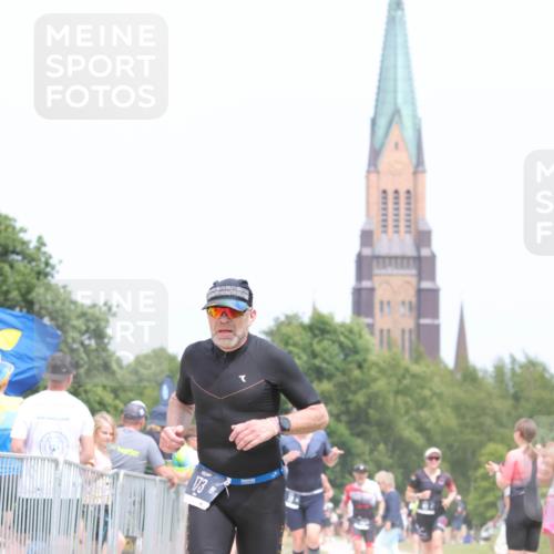22.06.2025 - Viking Triathlon H.Heesch http://msf.ph/oto/8088190 22.06.2025 14:56:15 Laufen 88, 173, 213, 524 meine-sportfotos.de